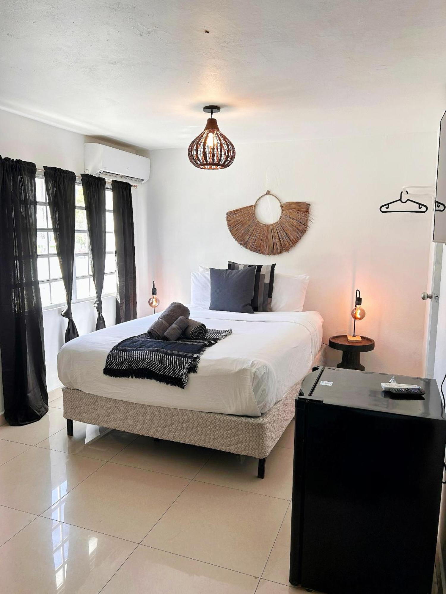 The Pelican Poshtel San Juan Eksteriør billede
